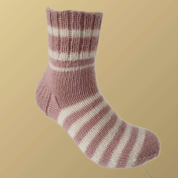 Hand Knit Women Wool Socks Dusty Pink - White